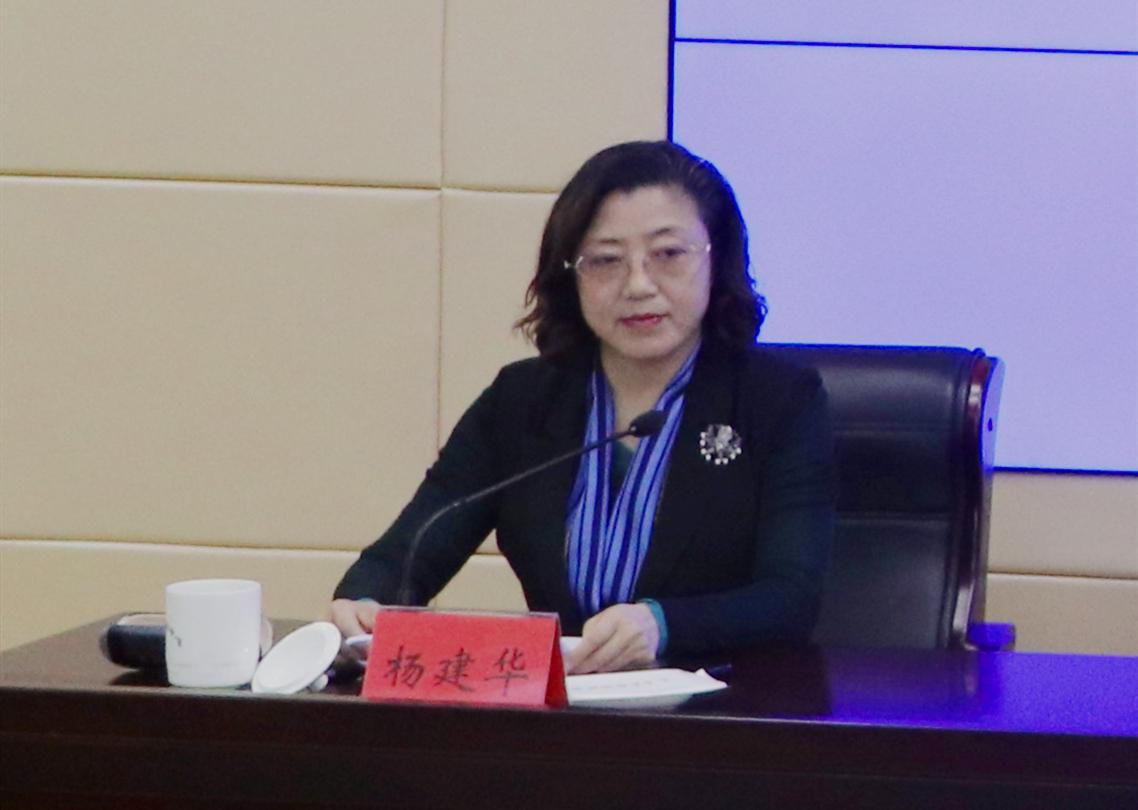 发布会.jpg